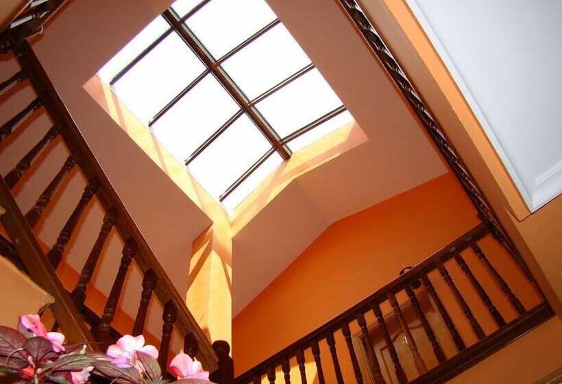 فندق ريفى Agroturismo Indate Berri