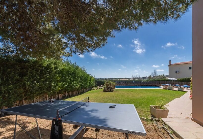 Villa Betonia