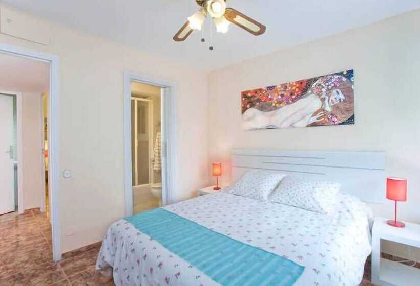 Apartamentos Llavaneras