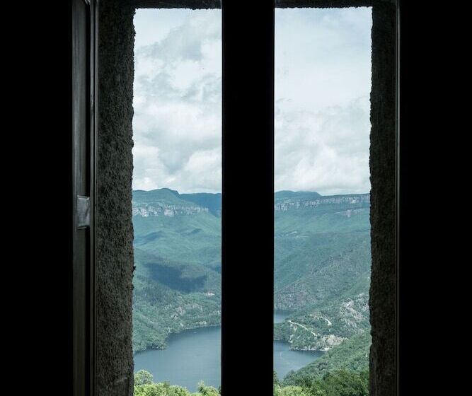 Hostal Del Coll