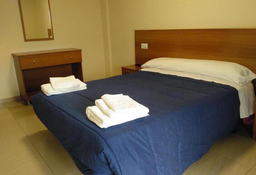 Hostal Orly