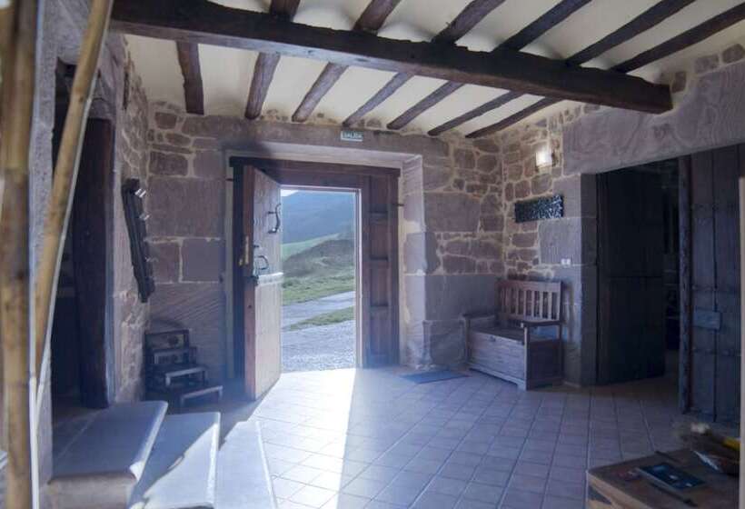 Hostal Rural Ioar