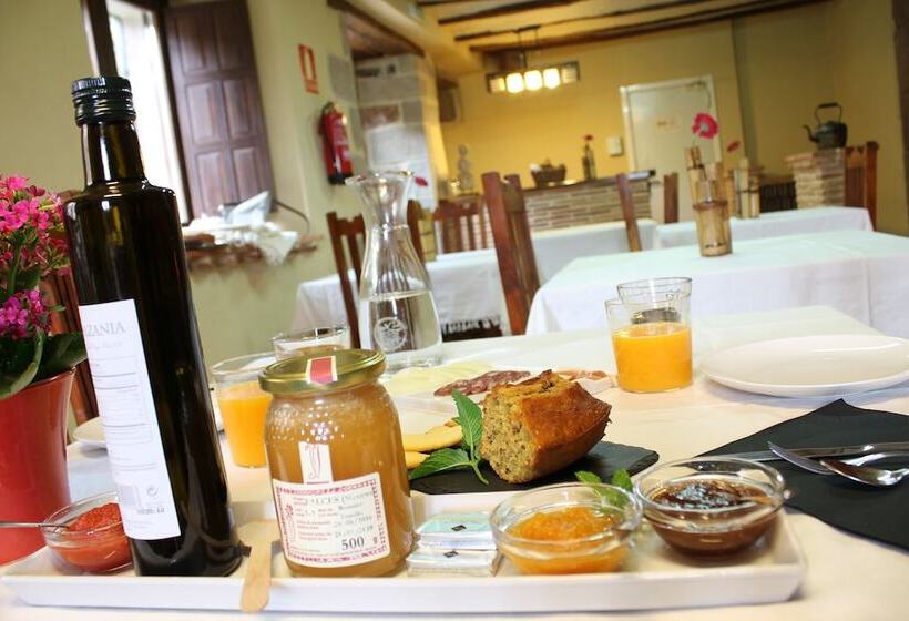Hostal Rural Ioar