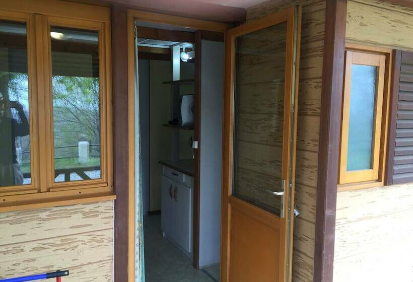 هتل Camping El Balcón De Pitres