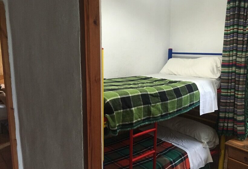 هتل Camping El Balcón De Pitres