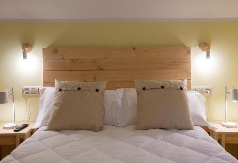 فندق La Casona De Cardes