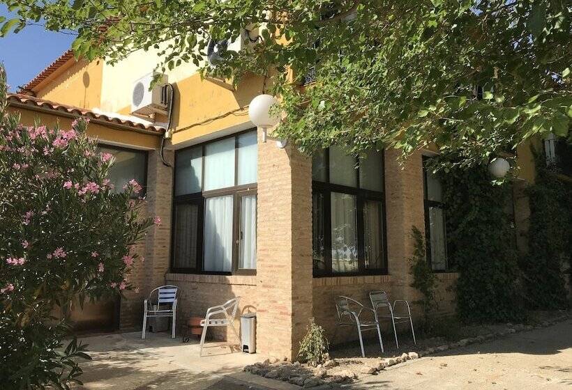 فندق La Posada Las Mesas