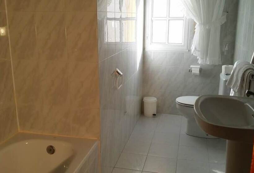 בית מלון כפרי Victorino