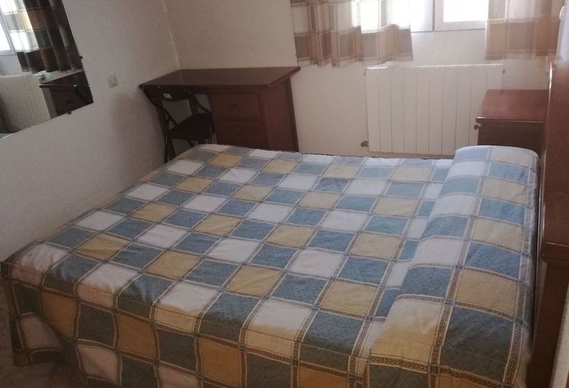 ペンション Alojamiento Cr Cuatro Caminos