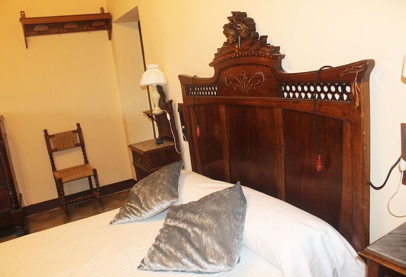 פנסיון Hostal Rural Mas Blanc