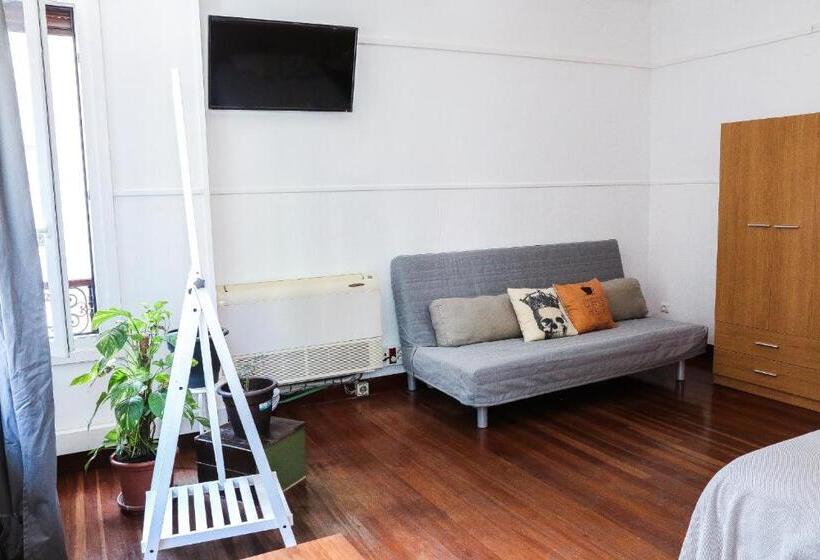 پانسیون Kasa Ronda   Adults Only