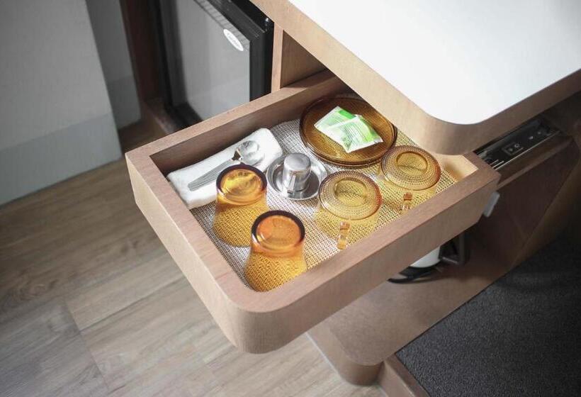 تختخواب و صبحانه Ho̍k House