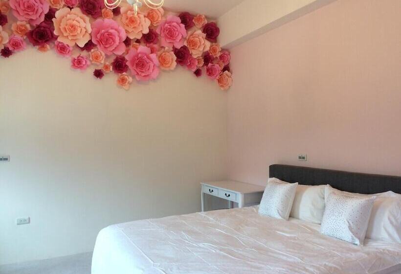 تختخواب و صبحانه Stick Bnb