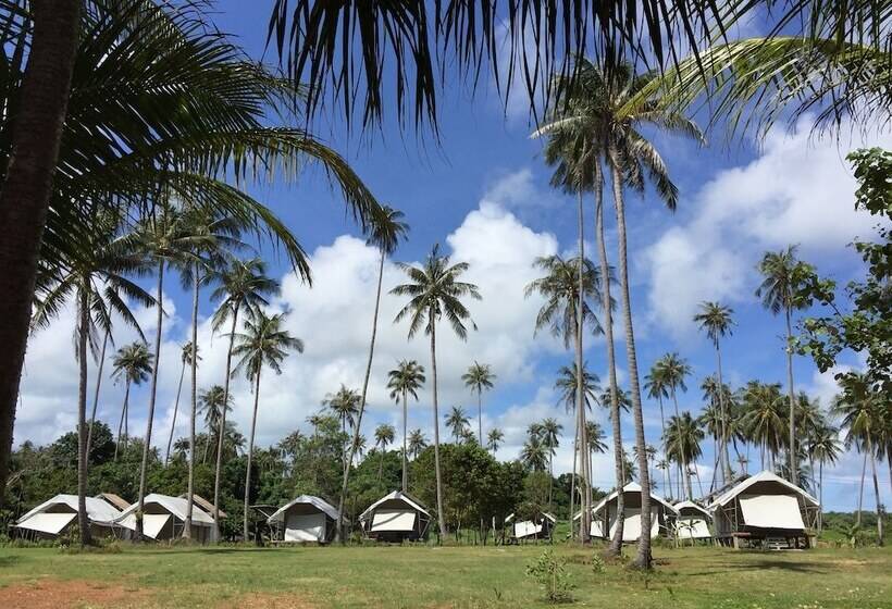 هتل Naivacha Tent Koh Mak