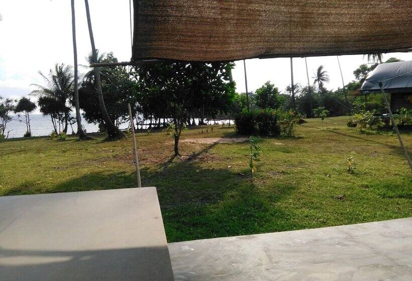 هتل Naivacha Tent Koh Mak