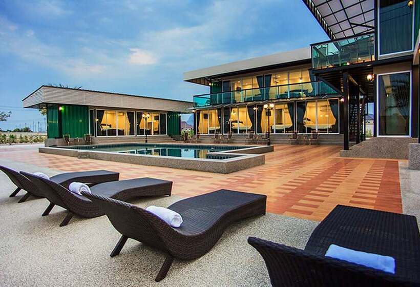 هتل Royal Graces Pool Villas