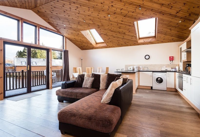 فندق Scottish Highland Lodge