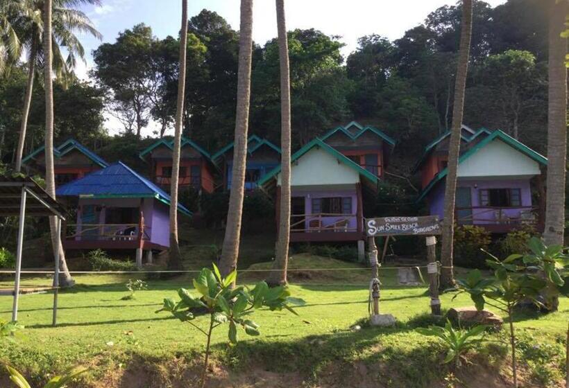 בית מלון כפרי Sun Smile Beach Koh Jum