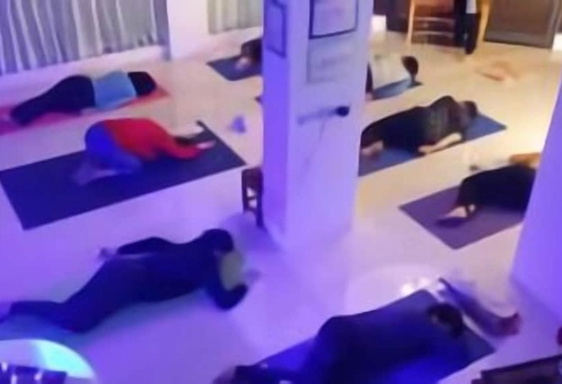 پانسیون Sun Moon Lake Yue Retreat