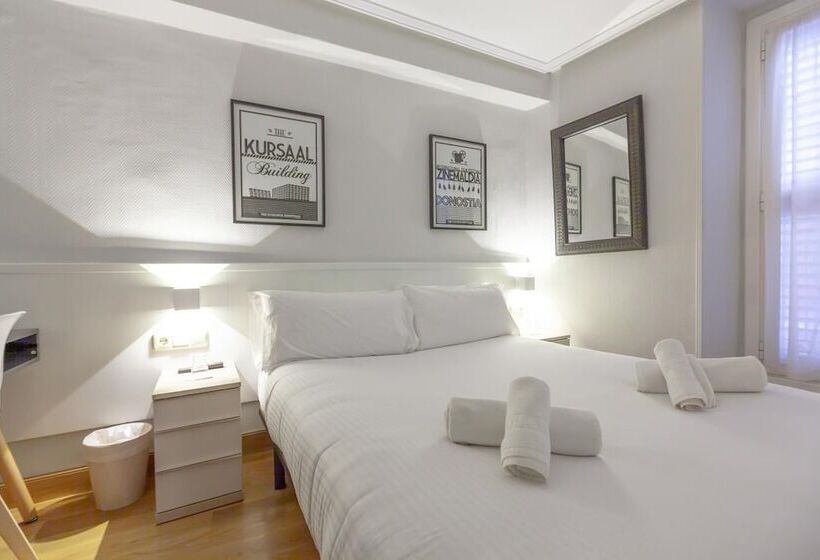 Pension Larrea