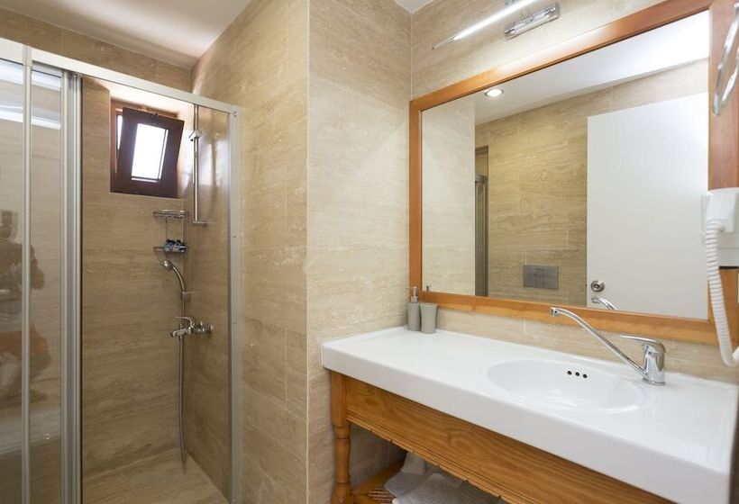 Ayka Otel