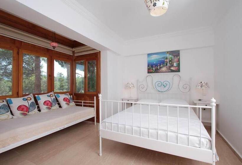 Ayka Otel