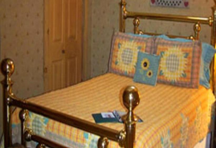 تختخواب و صبحانه The Inn At Narrows Creek