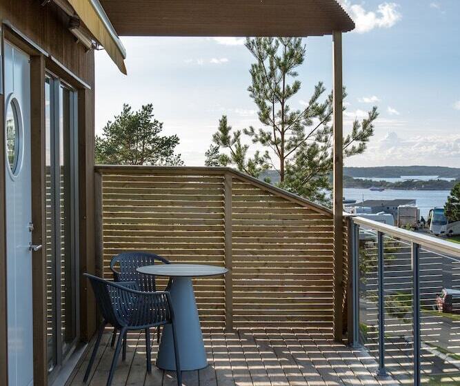 هتل First Camp Citystromstad