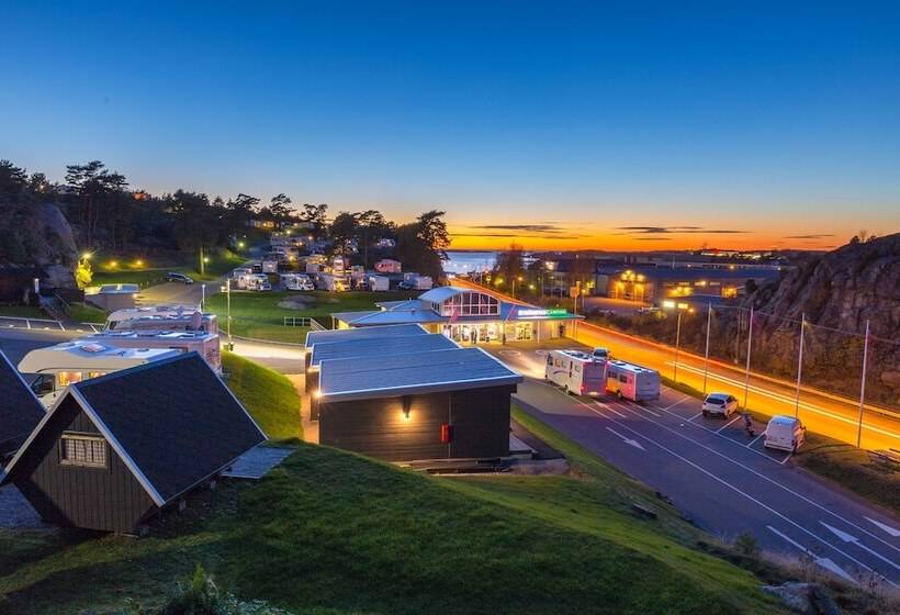 هتل First Camp Citystromstad