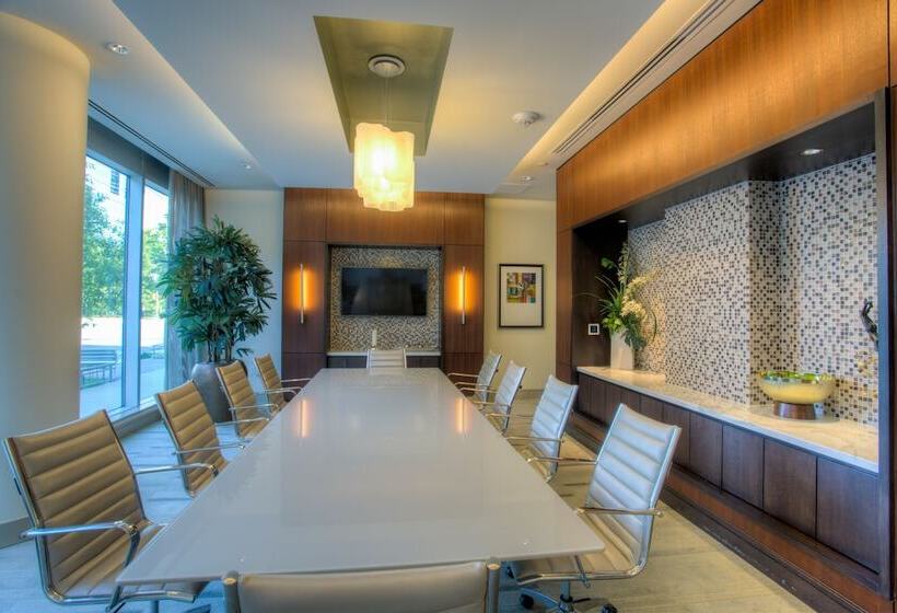 Maja Group Apartments At Nouvelle