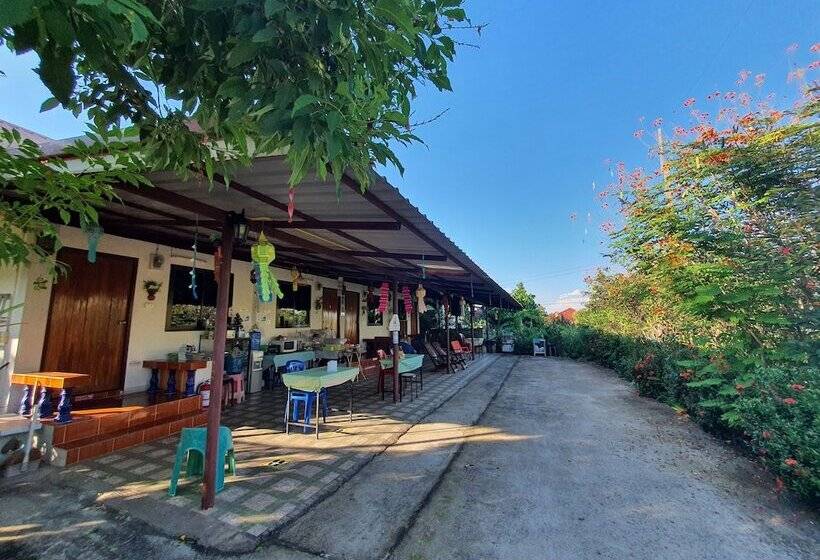 پانسیون Bunrapee House