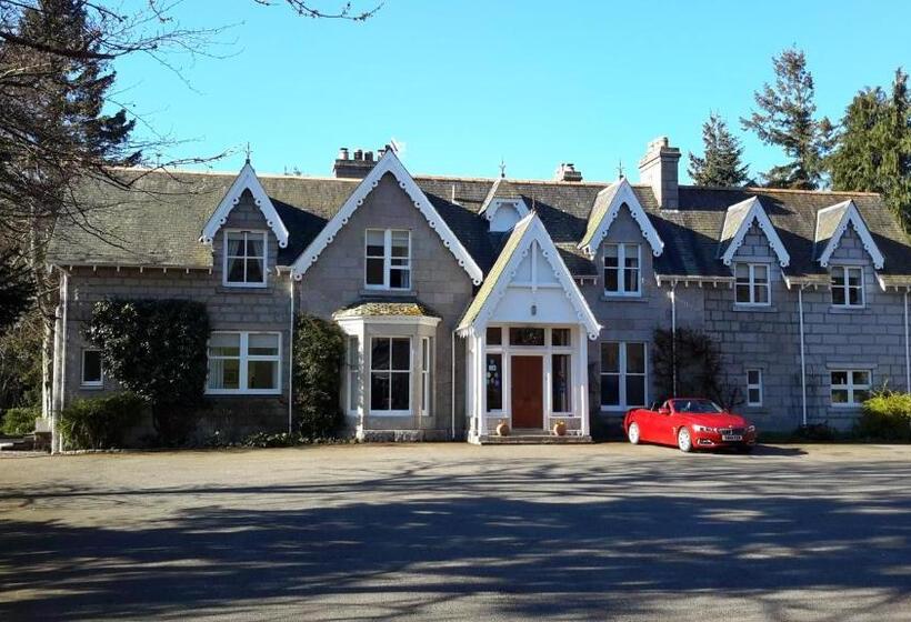 ペンション No 45, Ballater