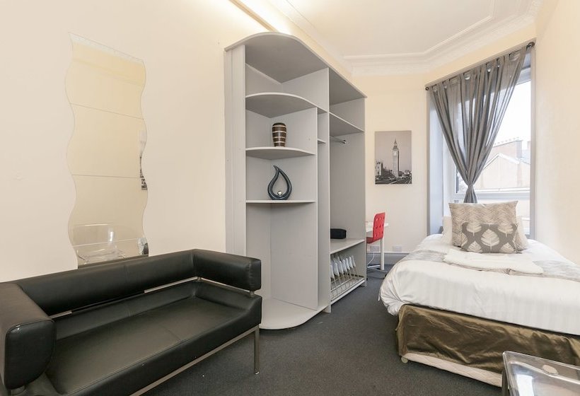 פנסיון Oakshaw Guesthouse Glasgow Airport