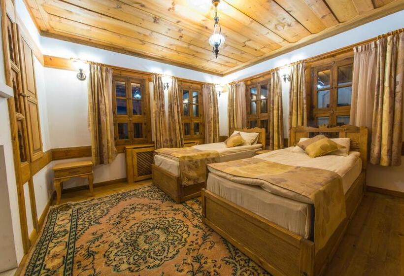 فندق Akbulut Konak