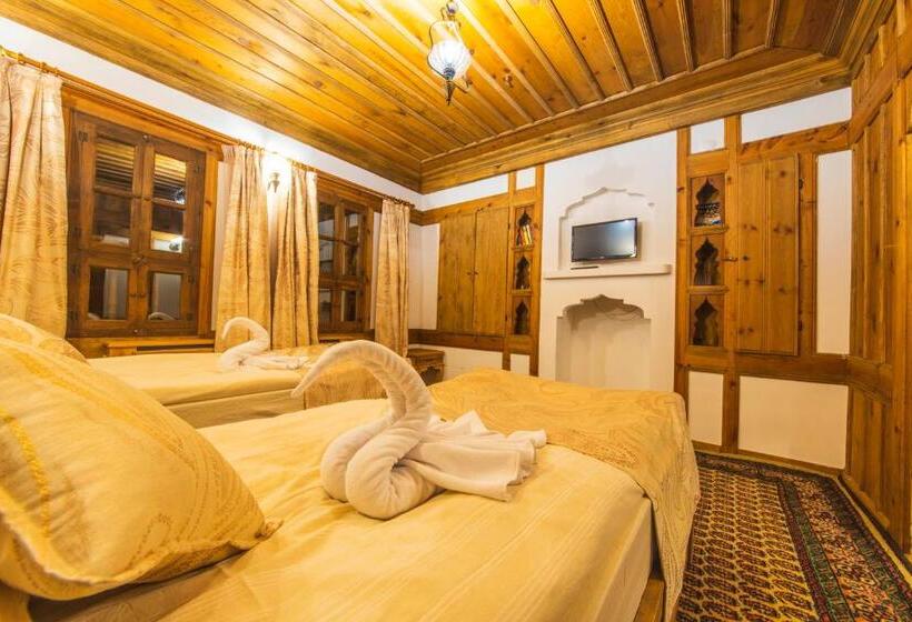 فندق Akbulut Konak