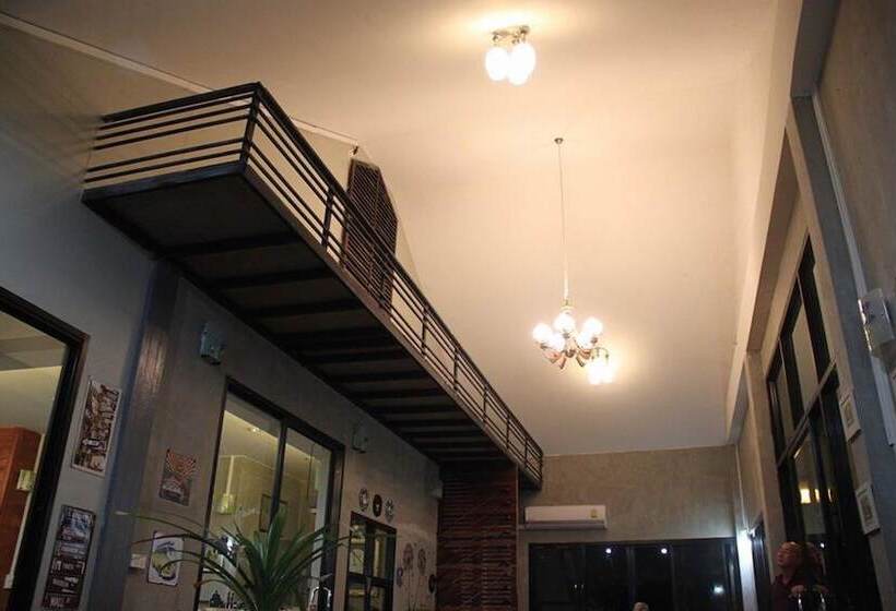 فندق Baan Alisa Bed And Breakfast