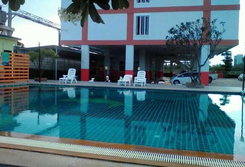 هتل Peerapa Place