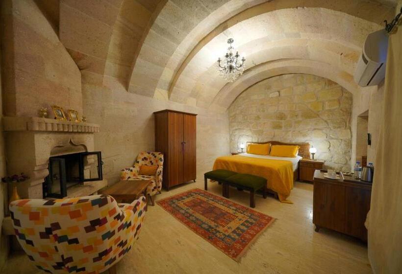هتل Salkım Cave House