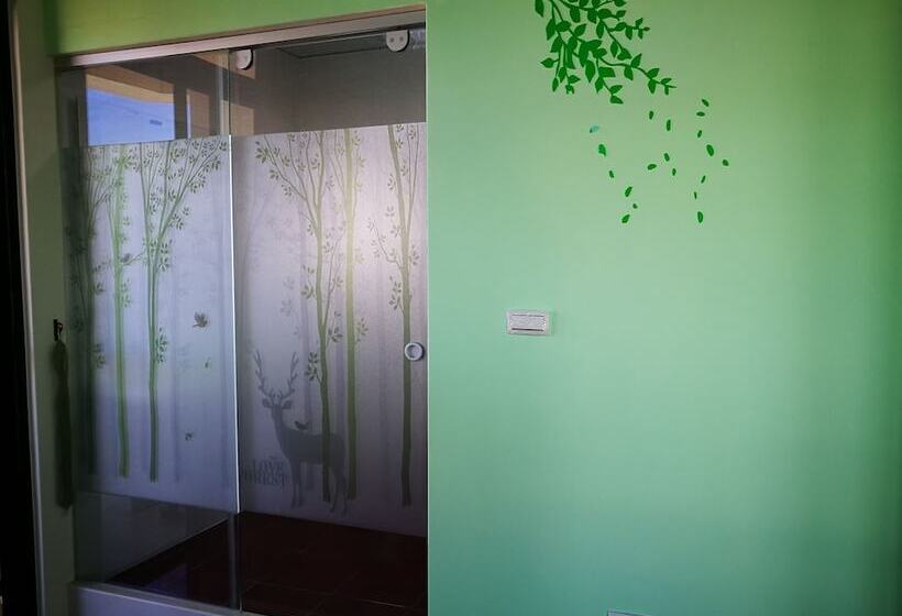 پانسیون 198 Red Hat B&b