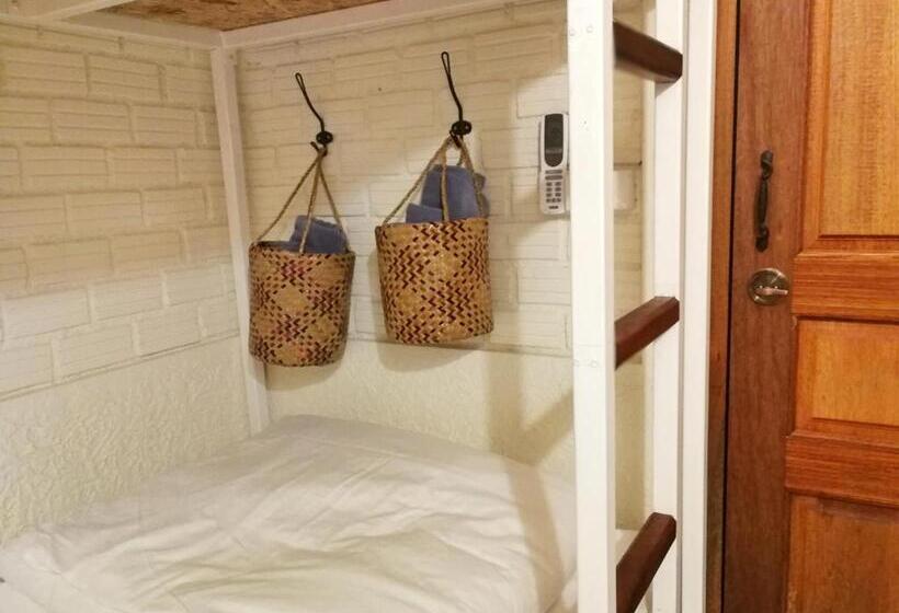 هاستل Silla House