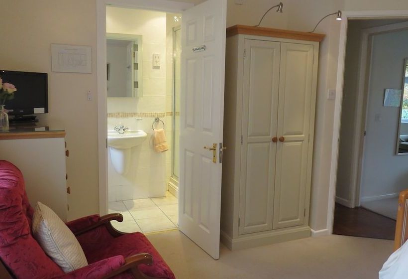 Birchcroft  Hideaway