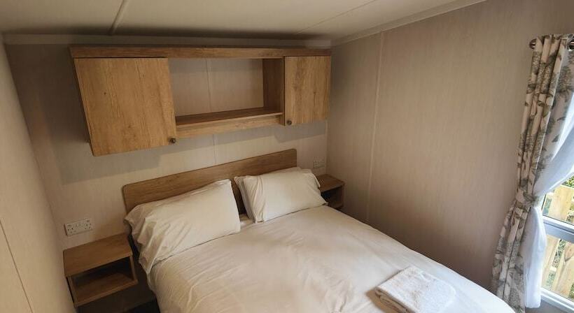 ホテル Aberdunant Caravans Direct