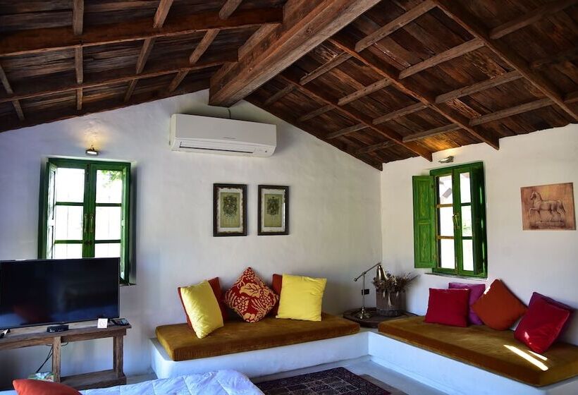 هتل Mirasierra Khaoyai