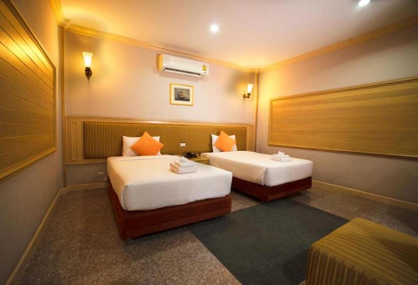 هتل Pearl Resort And