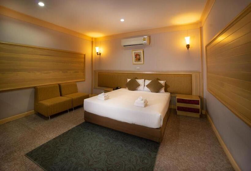 هتل Pearl Resort And