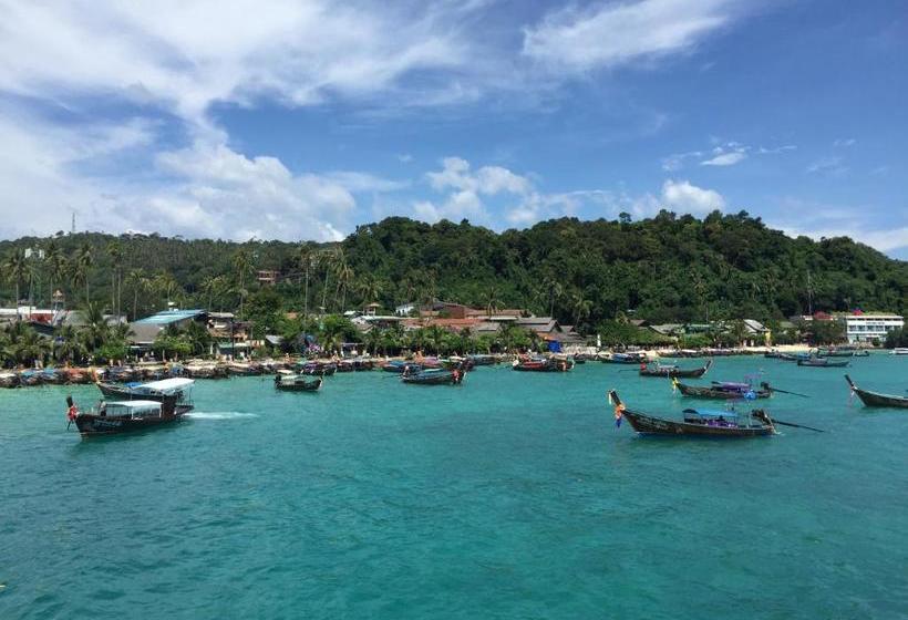 هتل Phi Phi Sea And Hill