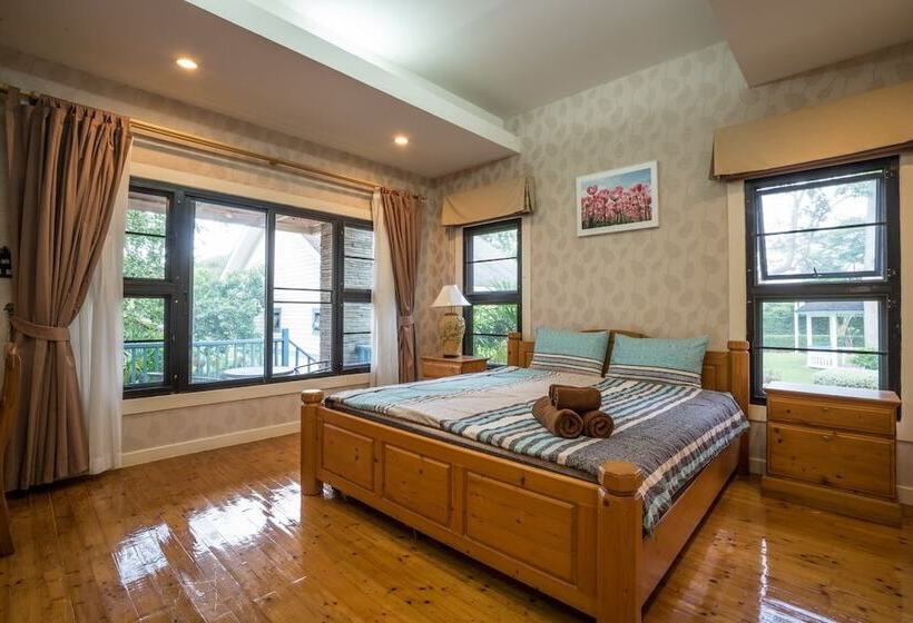 هتل Villa Pituk Bonanza Khao Yai