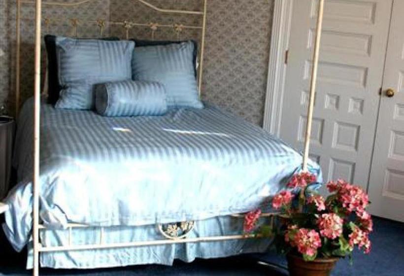 M&m Victorian Bed And Breakfast