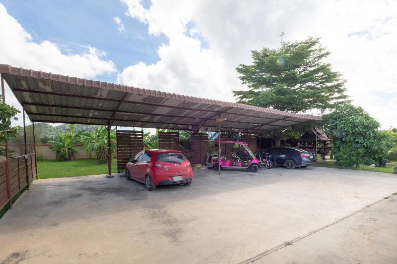 هتل Ban Suan Mee Sakul Resort
