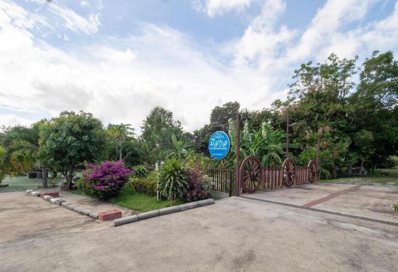هتل Ban Suan Mee Sakul Resort